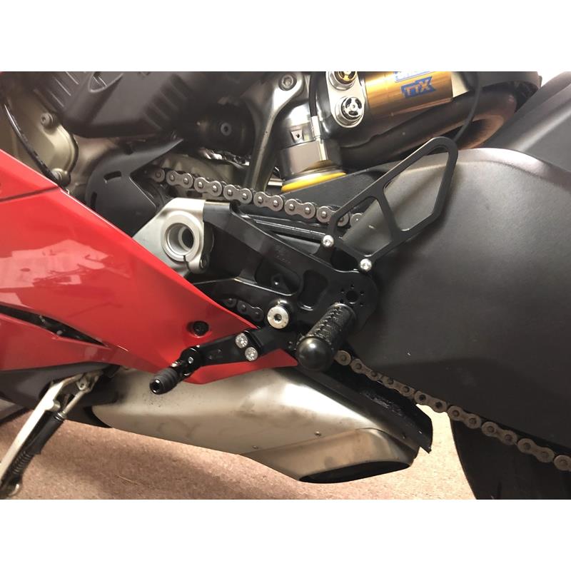 WOODCRAFT Ducati Panigale V4 (all) Complete Rearset Kit (18-20) WOODCRAFT Ducati Panigale V4 (all) Complete Rearset Kit (18-20)